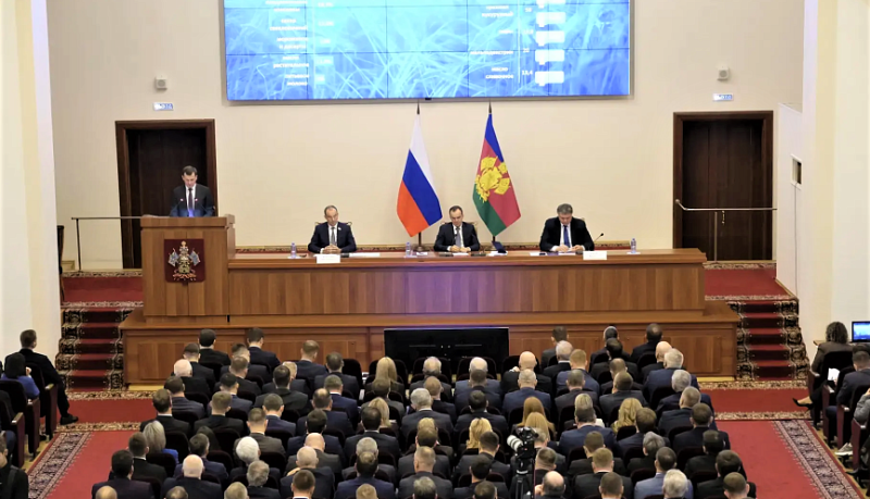 Вениамин Кондратьев: Впервые в истории региона мы получили рекордный урожай винограда &ndash; 313 тысяч тонн