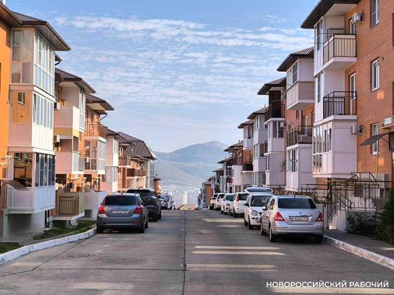 За 3 миллиона рублей продаются часы обанкротившегося экс-депутата, а также участки под ЖК &laquo;Парковый&raquo; в Новороссийске