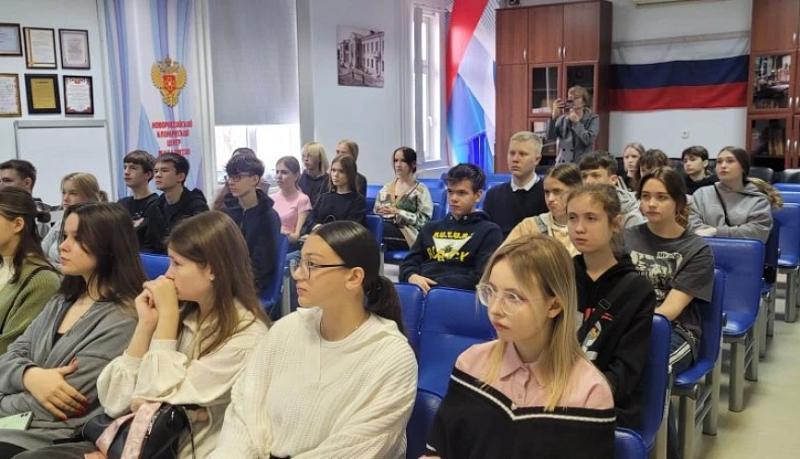 Завершился фестиваль &laquo;Территория технологичной медицины: открой свое будущее&raquo;: старшеклассники Новороссийска определились с профессиональным вектором