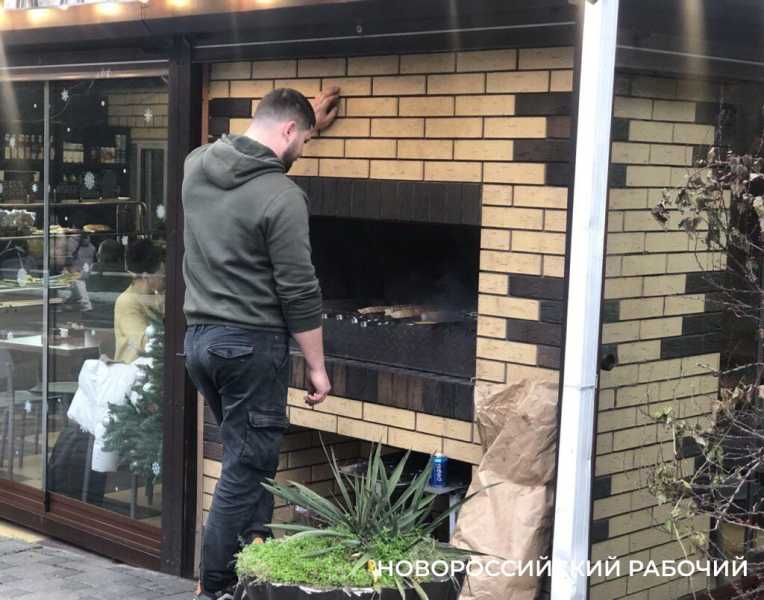 Абрау-Дюрсо новогоднее, без снега. Для настроения и воспоминаний на весь год!