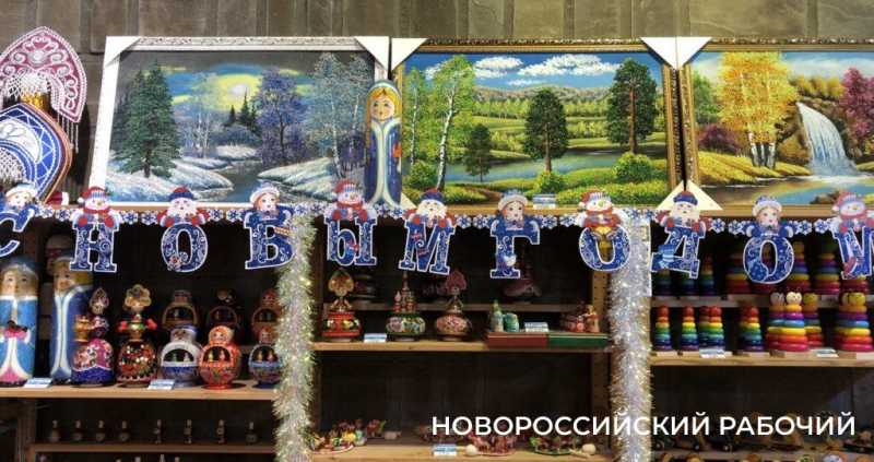 Абрау-Дюрсо новогоднее, без снега. Для настроения и воспоминаний на весь год!