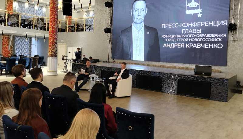 Андрей Кравченко рассказал, какие дороги будут отремонтированы в Новороссийске в 2026 году