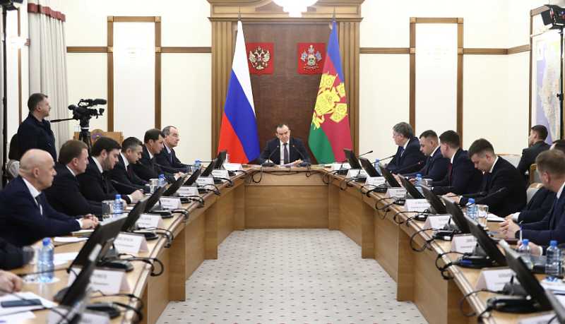 Андрей Кравченко: В новом году важно сохранить заданные темпы развития Новороссийска