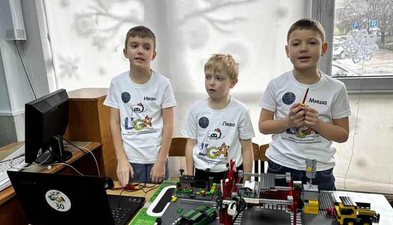 &laquo;Безопасный маршрут&raquo;: как новороссийские школьники и дошкольники конструируют будущее транспортной инфраструктуры