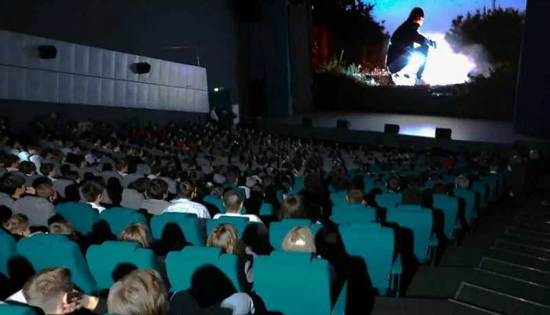 Фильм для молодежи «Игры с огнем» посмотрели порядка 340 тысяч кубанских подростков
