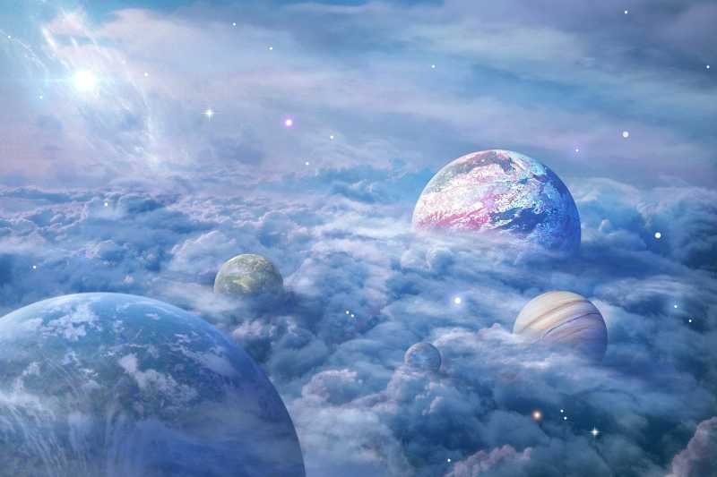 Гороскоп на 7 января: Тельцов ждет благоприятный день, а Водолеям стоит избегать перегрузок