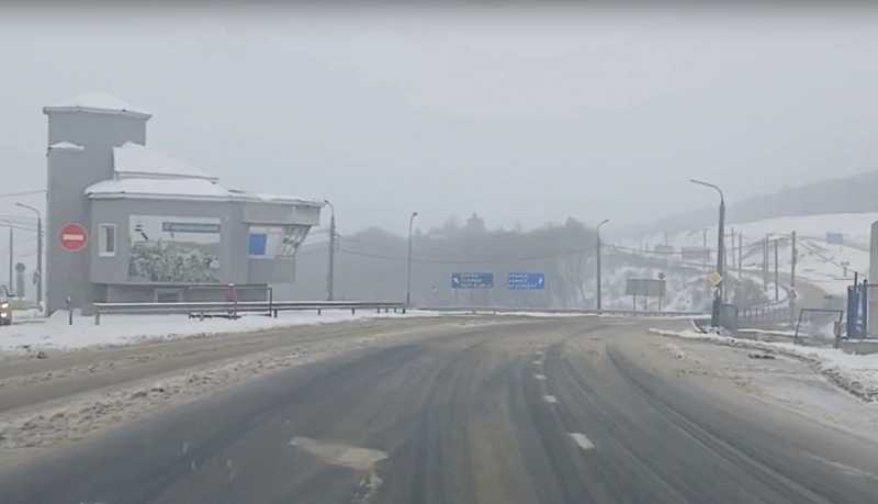 Госавтоинспекция Новороссийска: движение большегрузного транспорта по направлению на выезд из города временно ограничено