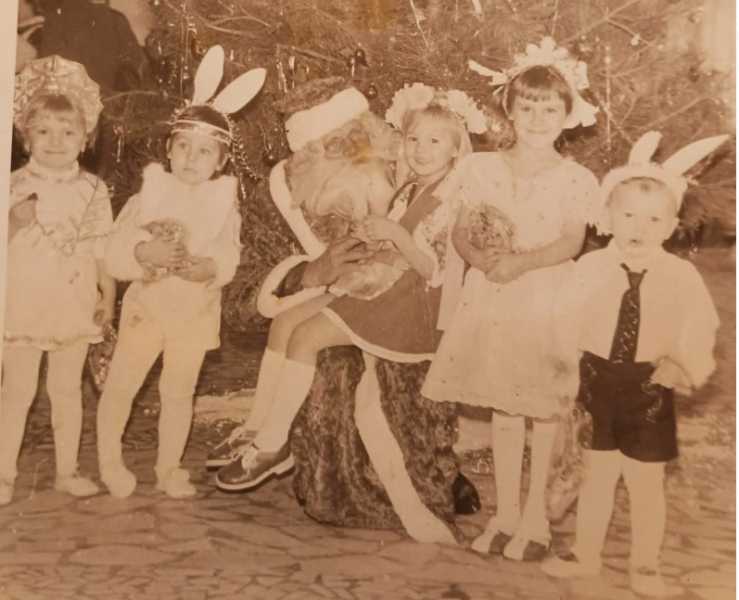 Как на Новый год отдыхали наши дедушки с бабушками