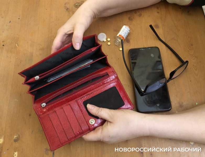 Как новороссийцам не стать жертвой мошенников и провести каникулы с радостью