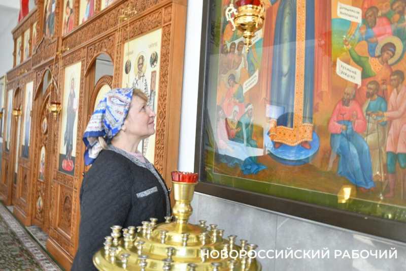 Молитвами бабушек вырос храм на земле Новороссийской! О чудесах &mdash; на Рождество