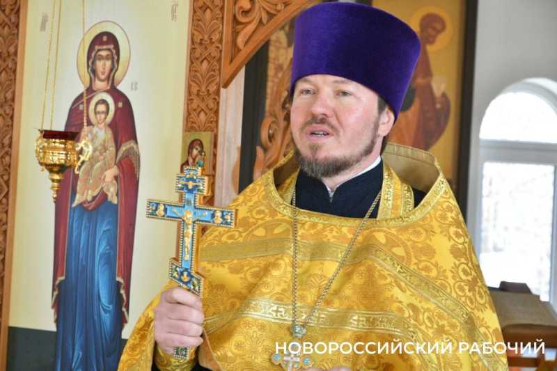 Молитвами бабушек вырос храм на земле Новороссийской! О чудесах &mdash; на Рождество