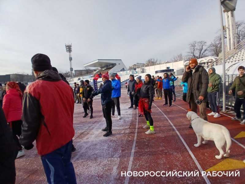 На &laquo;Трезвом забеге&raquo; в Новороссийске участникам было мало одного круга