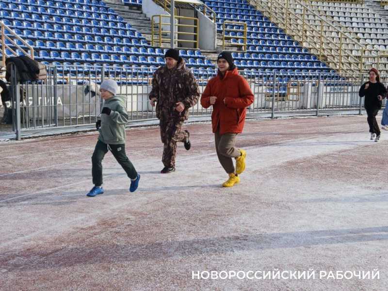 На &laquo;Трезвом забеге&raquo; в Новороссийске участникам было мало одного круга