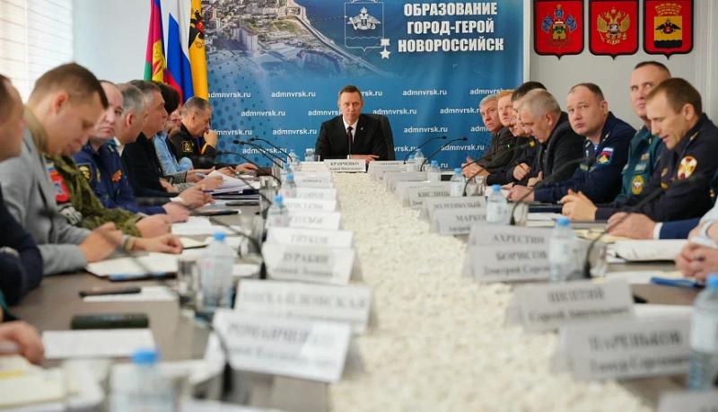 На заседании антитеррористической комиссии Новороссийска подвели итоги работы за 2025 год и обсудили меры безопасности при проведении патриотической акции &laquo;Бескозырка&raquo;