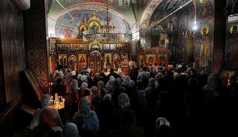 Новороссийцам, решившим принять участие в праздновании Крещения Господне и омовениях, напоминают правила безопасности