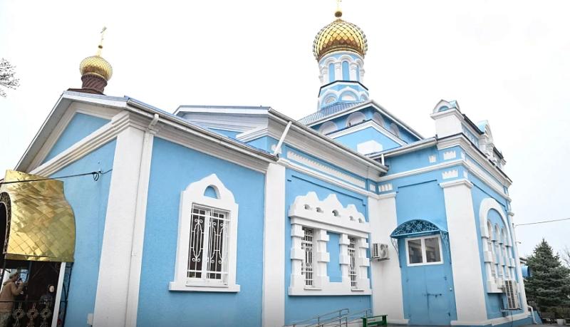 Новороссийск готовится встретить светлый праздник Рождества Христова