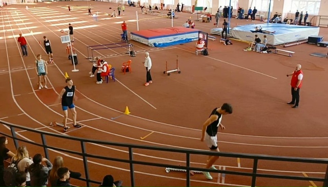 Новороссийские легкоатлеты успешно начали спортивный год