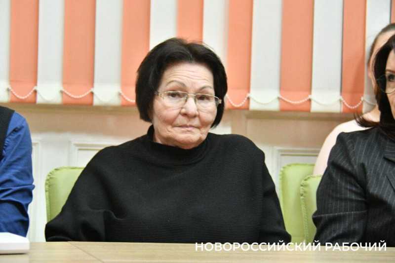 О выставочном зале в Новороссийске, бесплатных мероприятиях и нашей культуре