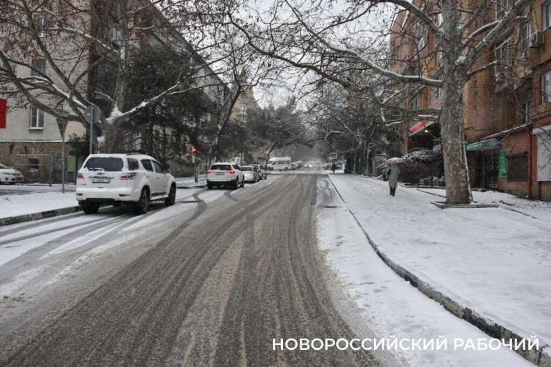 Перевал закрыт. Новороссийск ждут все погодные неприятности разом