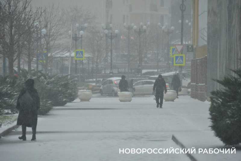 Перевал закрыт. Новороссийск ждут все погодные неприятности разом
