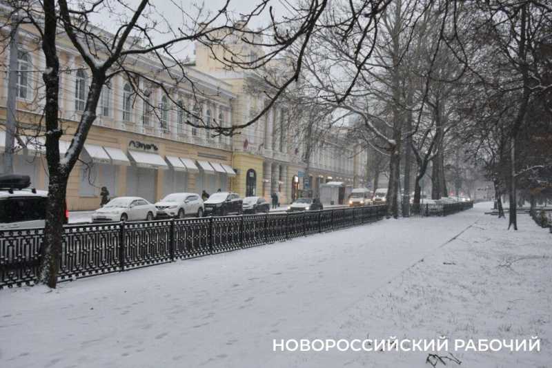 Перевал закрыт. Новороссийск ждут все погодные неприятности разом