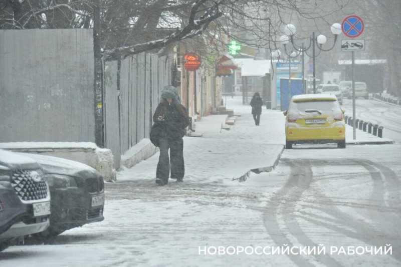 Перевал закрыт. Новороссийск ждут все погодные неприятности разом