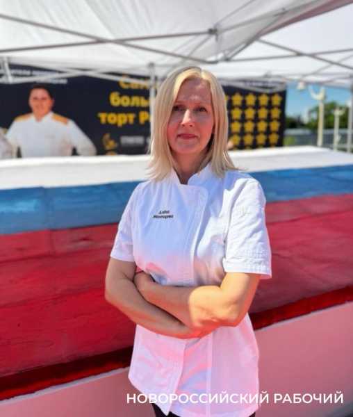 Плющенко был в восторге! Кондитер из Новороссийска делала торт Гном Гномычу