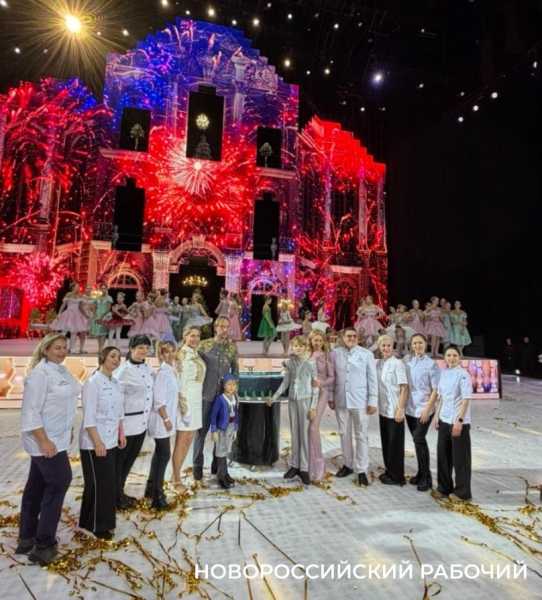 Плющенко был в восторге! Кондитер из Новороссийска делала торт Гном Гномычу