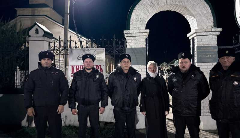 Рождественская служба в Раевской церкви: торжество веры и единства казачьих поколений
