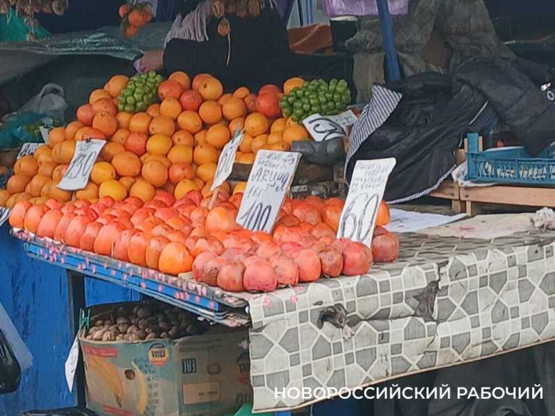 Рынок Новороссийска опустел из-за морозов