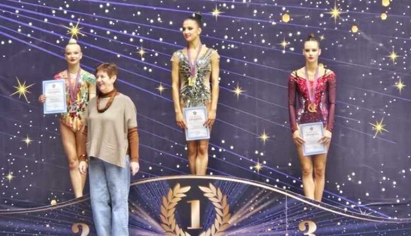 Серебряная награда &ndash; шаг к новым вершинам: новороссийская гимнастка блистательно выступила на краевом чемпионате