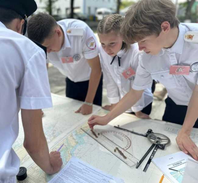 Студенты Новороссийска принимают поздравления и стремятся получить именные стипендии
