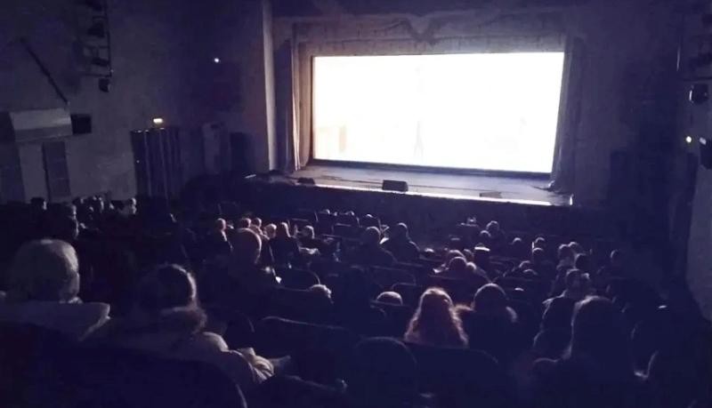 В Новороссийске детям участников СВО подарили праздничный поход в кинотеатр