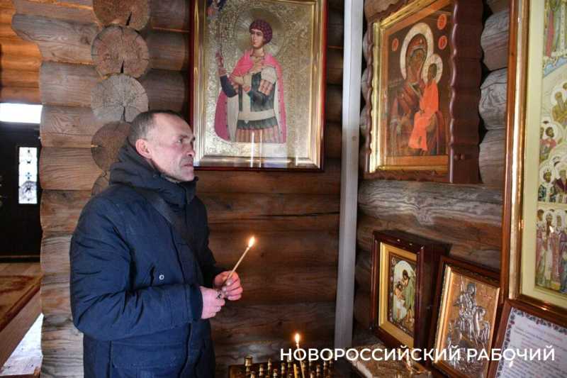 В Новороссийске храм назовут в честь подаренной старинной Тихвинской иконы Божией матери