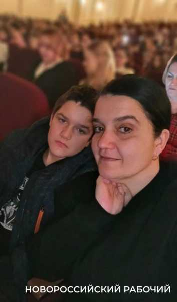 В Новороссийске маме особенного ребенка подарили тепло в дом. Чудеса под Рождество!