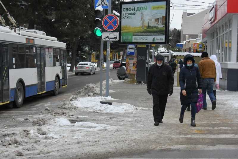 В Новороссийске на больничный ушли 15 водителей троллейбусов и 9 кондукторов
