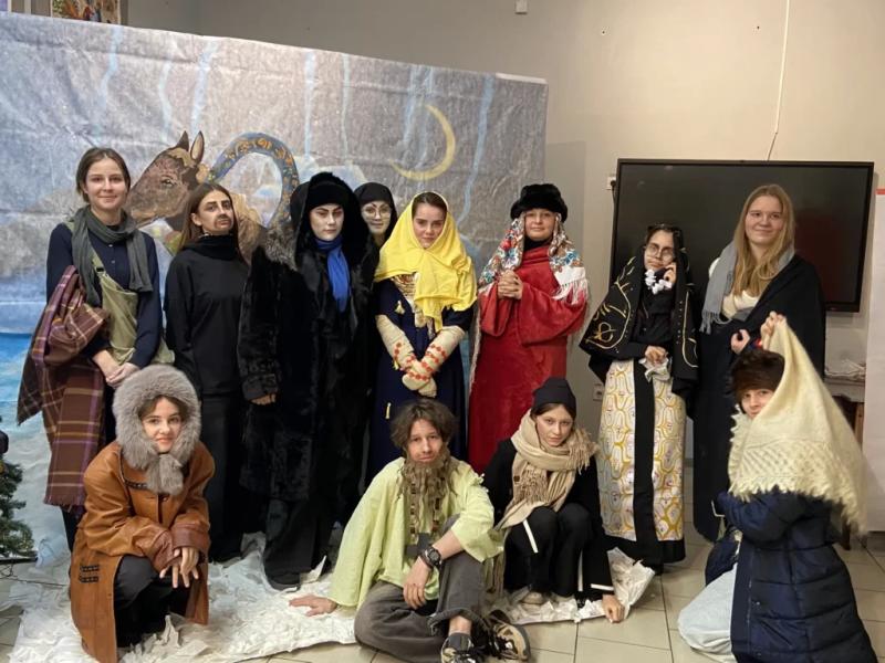 В Новороссийске оживили картины известных художников