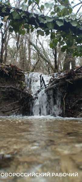 В Новороссийске с гор бегут чистейшие ручьи