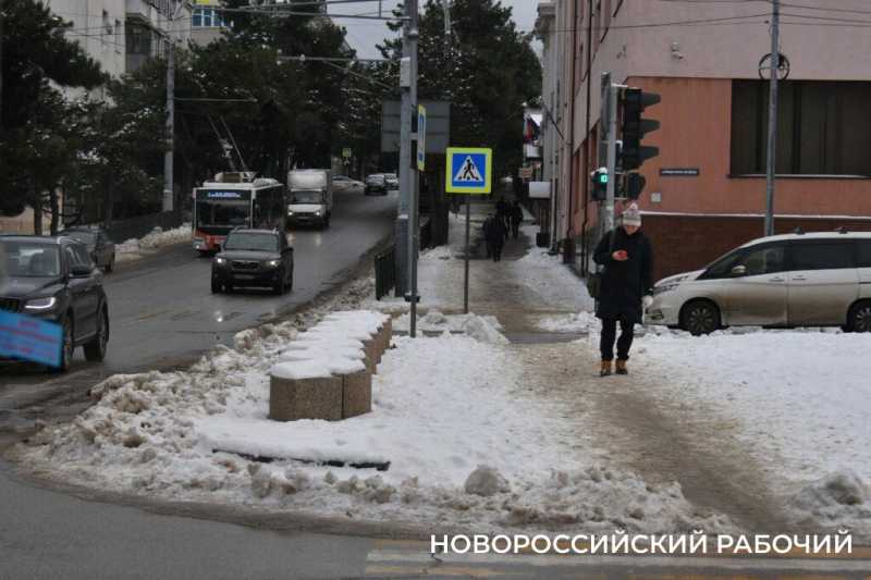 В Новороссийске сосулька упала на 8-летнего ребенка