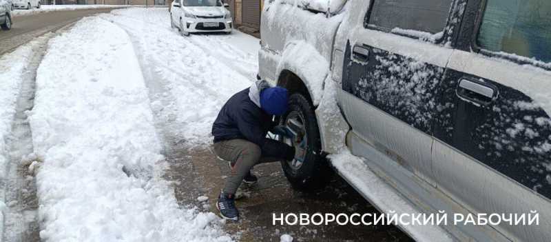 В Новороссийске стихию удается победить не везде. Фоторепортаж &laquo;НР&raquo;