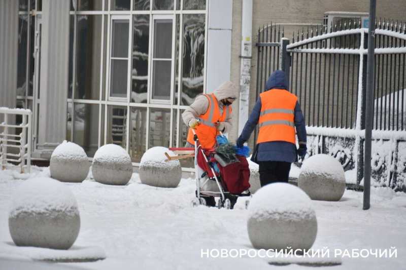 В Новороссийске стихию удается победить не везде. Фоторепортаж &laquo;НР&raquo;