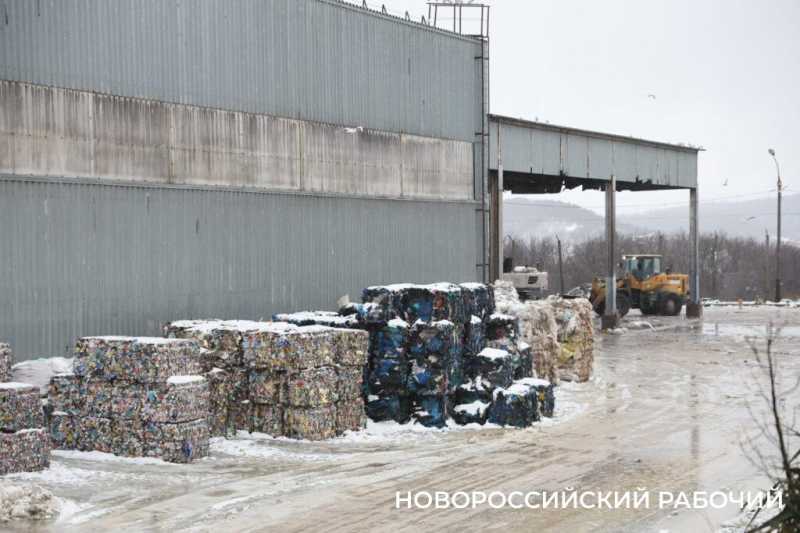 Вице-премьер Дмитрий Патрушев побывал на мусорном полигоне в Новороссийске