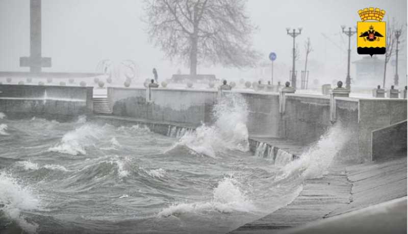 Внимание! В период 04 - 05 января ожидается ухудшение погодных условий: сильный ветер в сочетании с ливнем