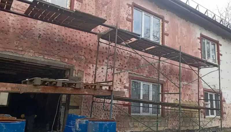 Завершился первый этап масштабного капитального ремонта Детской школы искусств в станице Раевской