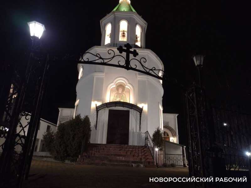 Жителей Новороссийска призвали отказаться от крещенских купаний