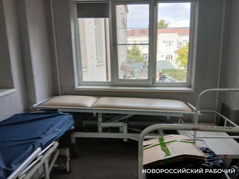 190 суток на ИВЛ &mdash; из больницы выписали пострадавшую при атаке БПЛА в Новороссийске