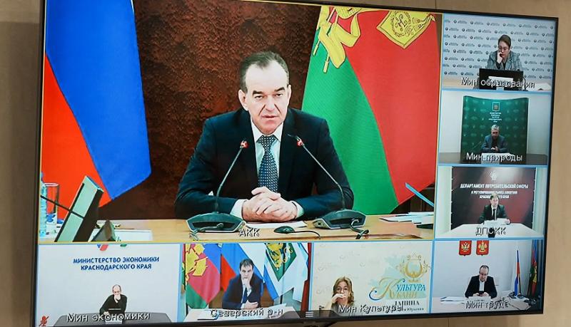 Андрей Кравченко: На &laquo;Прямую линию&raquo; губернатора Кубани новороссийцы направили 331 сообщение, по каждому ведется работа