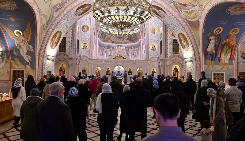 Андрей Кравченко поздравил новороссийцев со Сретением Господнем