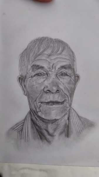 Герой России из Новороссийска учится на психолога и пишет портреты своих товарищей