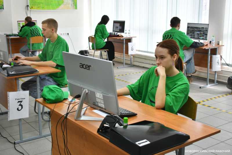 Как должен выглядеть идеальный двор и где в Новороссийске брать грамотных специалистов для управляющих компаний?